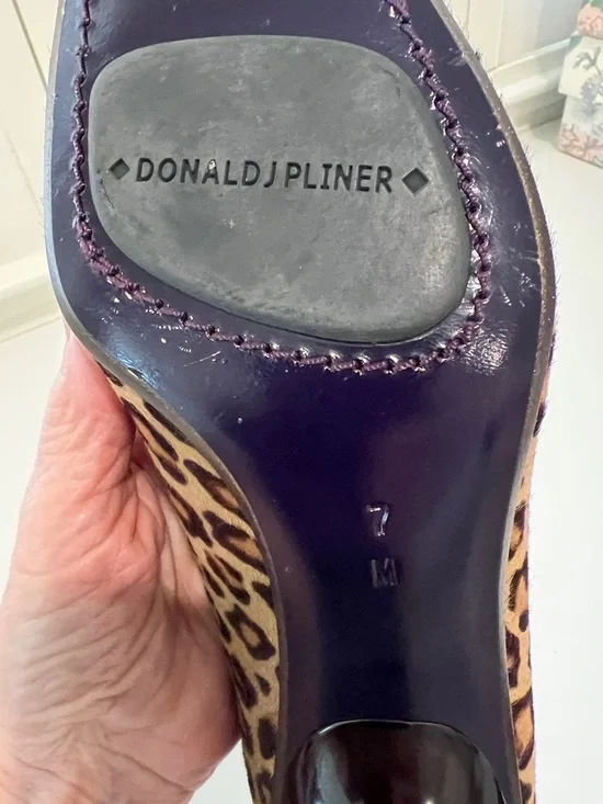 Donald J. Pliner Leopard Print Loafers - Tan & Black - Picture 5 of 7